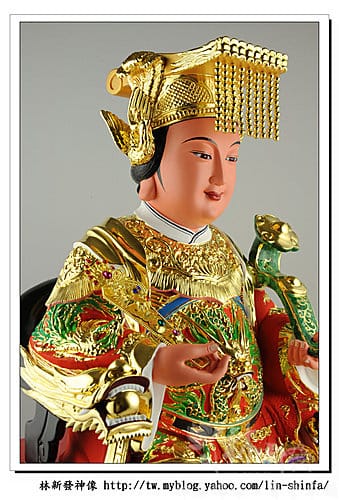神像-一尺六梢楠木-龍鳳袍媽祖(特殊奏板如意體)