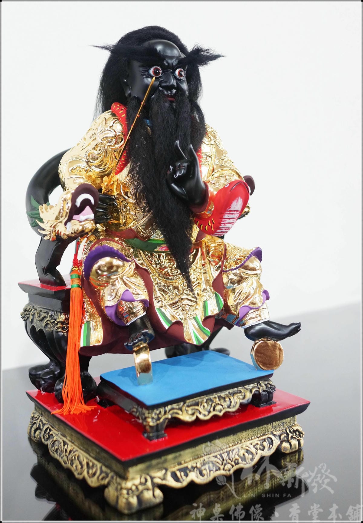 新發神藝-法主公(古體作品按金彩繪完成) - 林新發神桌佛俱 | 台灣．南崁