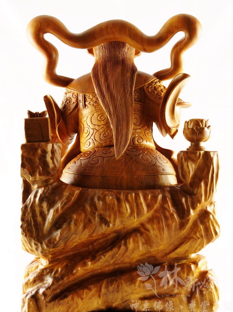 新發神藝-玄天大帝(淡彩．神佛指示特別體) - 林新發神桌佛俱 | 台灣．南崁