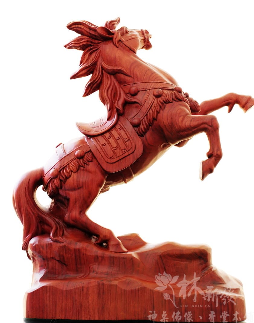 林新發作品-一尺六紅檀木-馬中赤兔_1.jpg 林新發作品-一尺六紅檀木-馬中赤兔_1.jpg