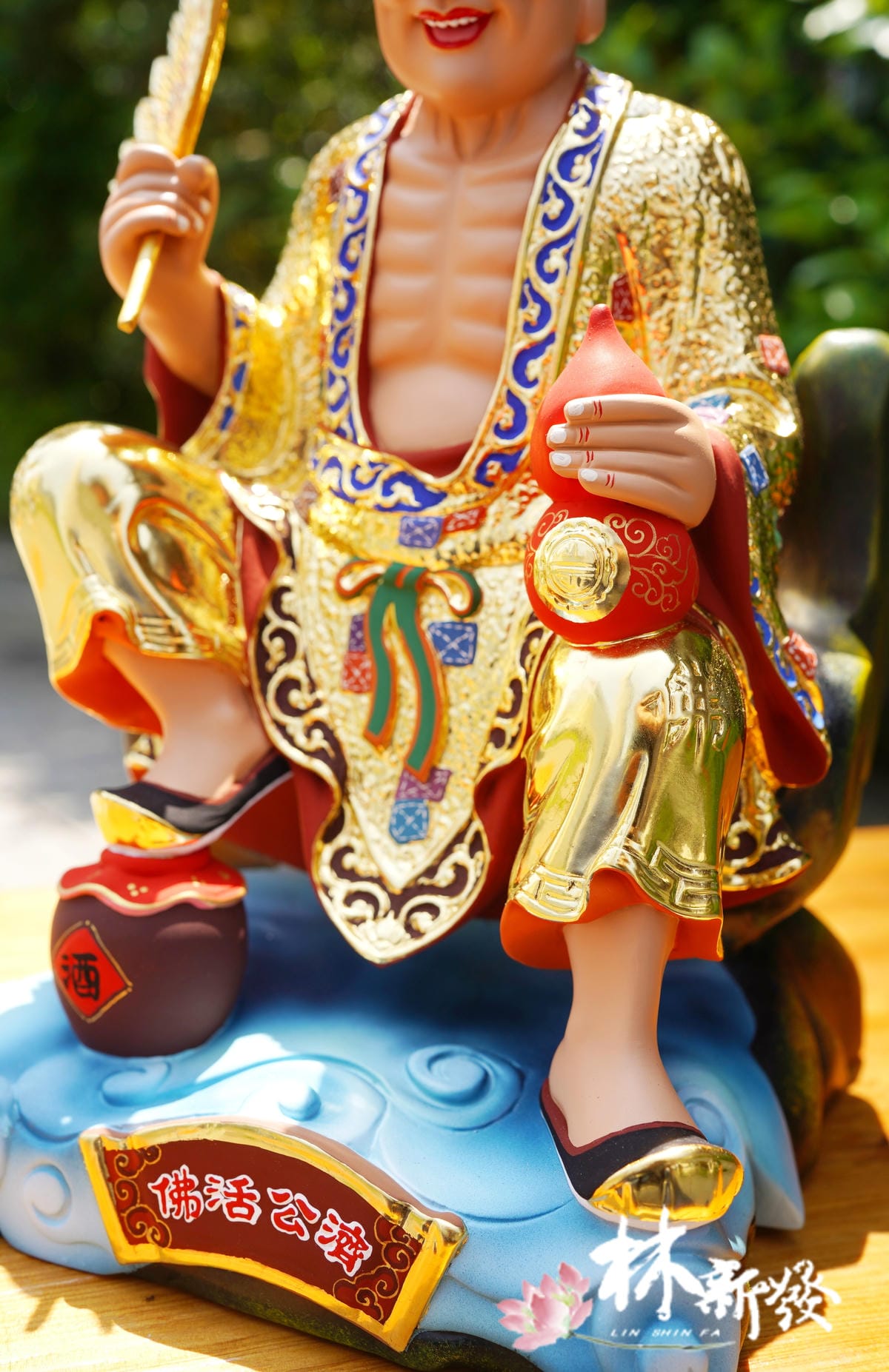 八吋八按金濟公師父-010.JPG