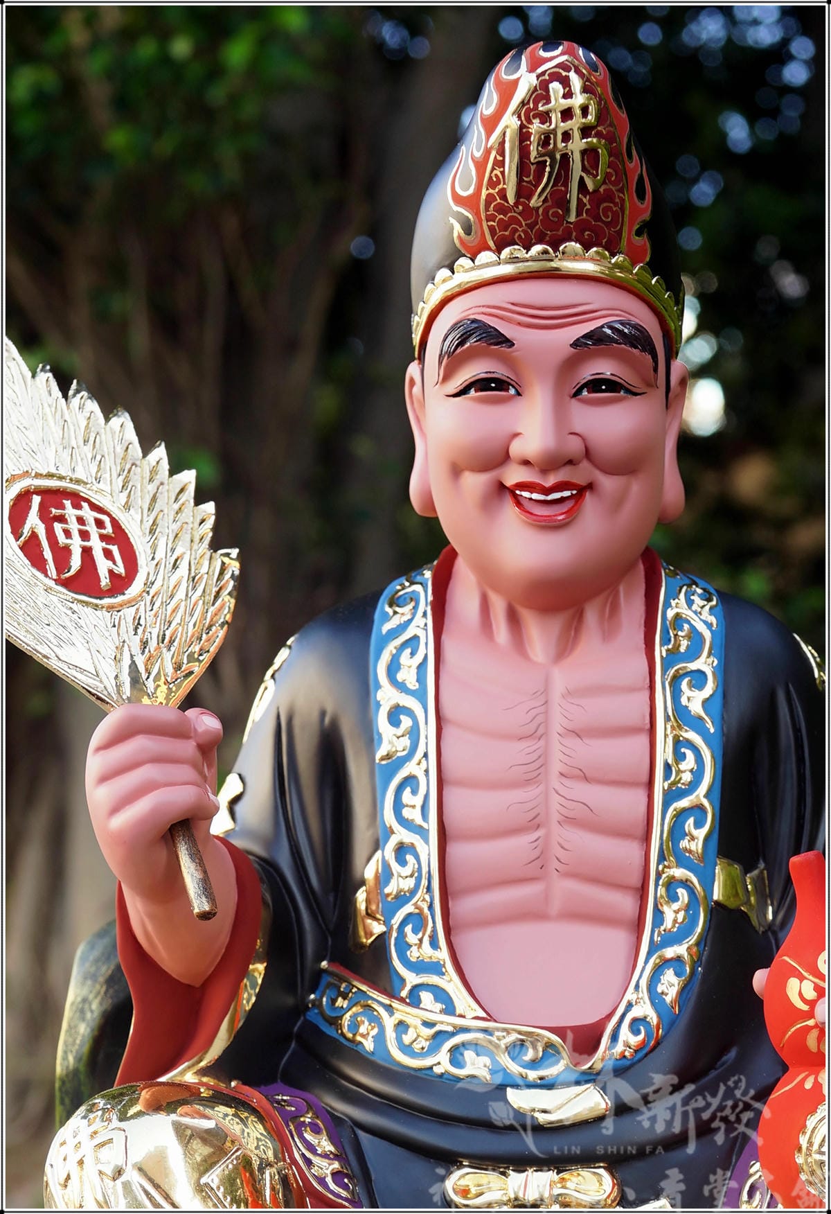 新發神藝-濟公禪師(黑袍補丁．金身佛衣)