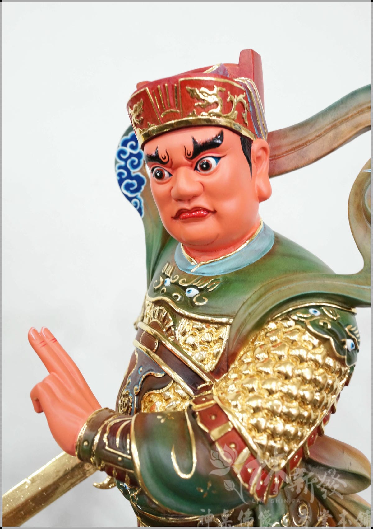 神像藝術-康趙元帥作品/玄天上帝護法(描金淡彩完成) 神像藝術-康趙元帥作品/玄天上帝護法(描金淡彩完成)