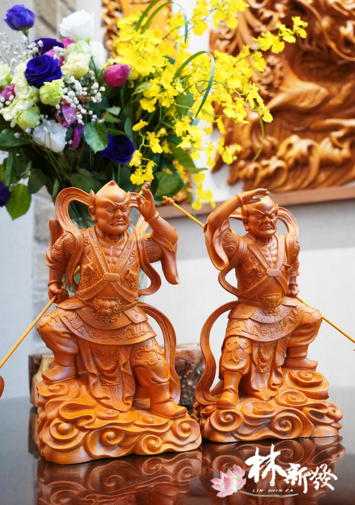 新發神藝-千順護法(八吋八手工戰神體) 新發神藝-千順護法(八吋八手工戰神體)