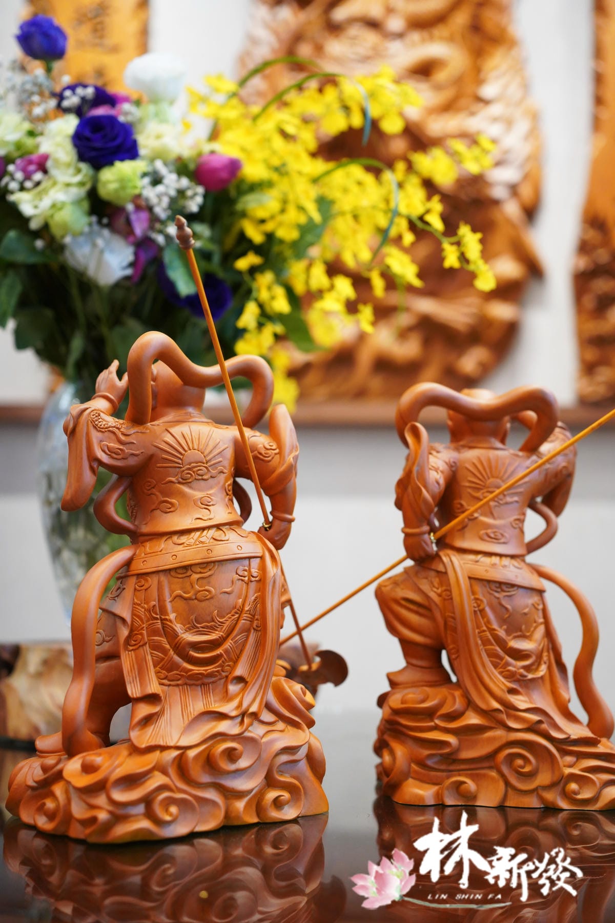 新發神藝-千順護法(八吋八手工戰神體) 新發神藝-千順護法(八吋八手工戰神體)