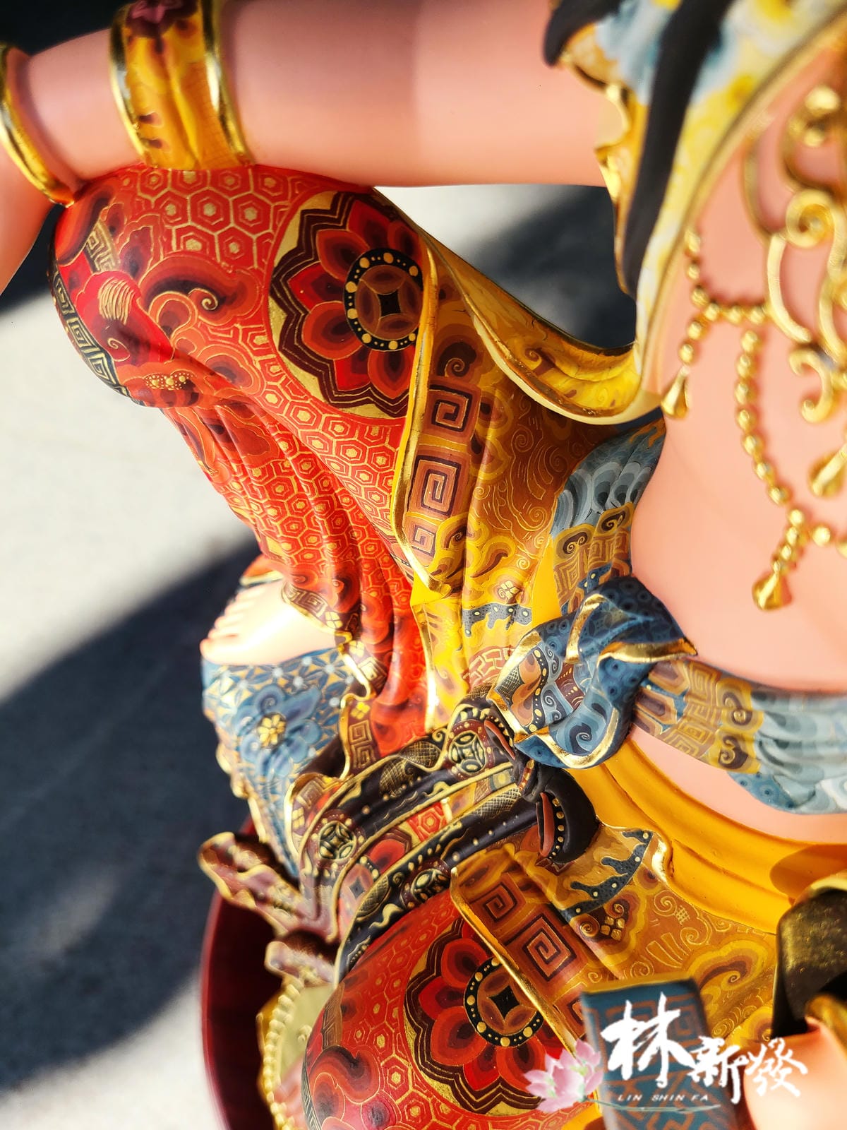 持經細彩自在觀音南式風格 -010.jpg
