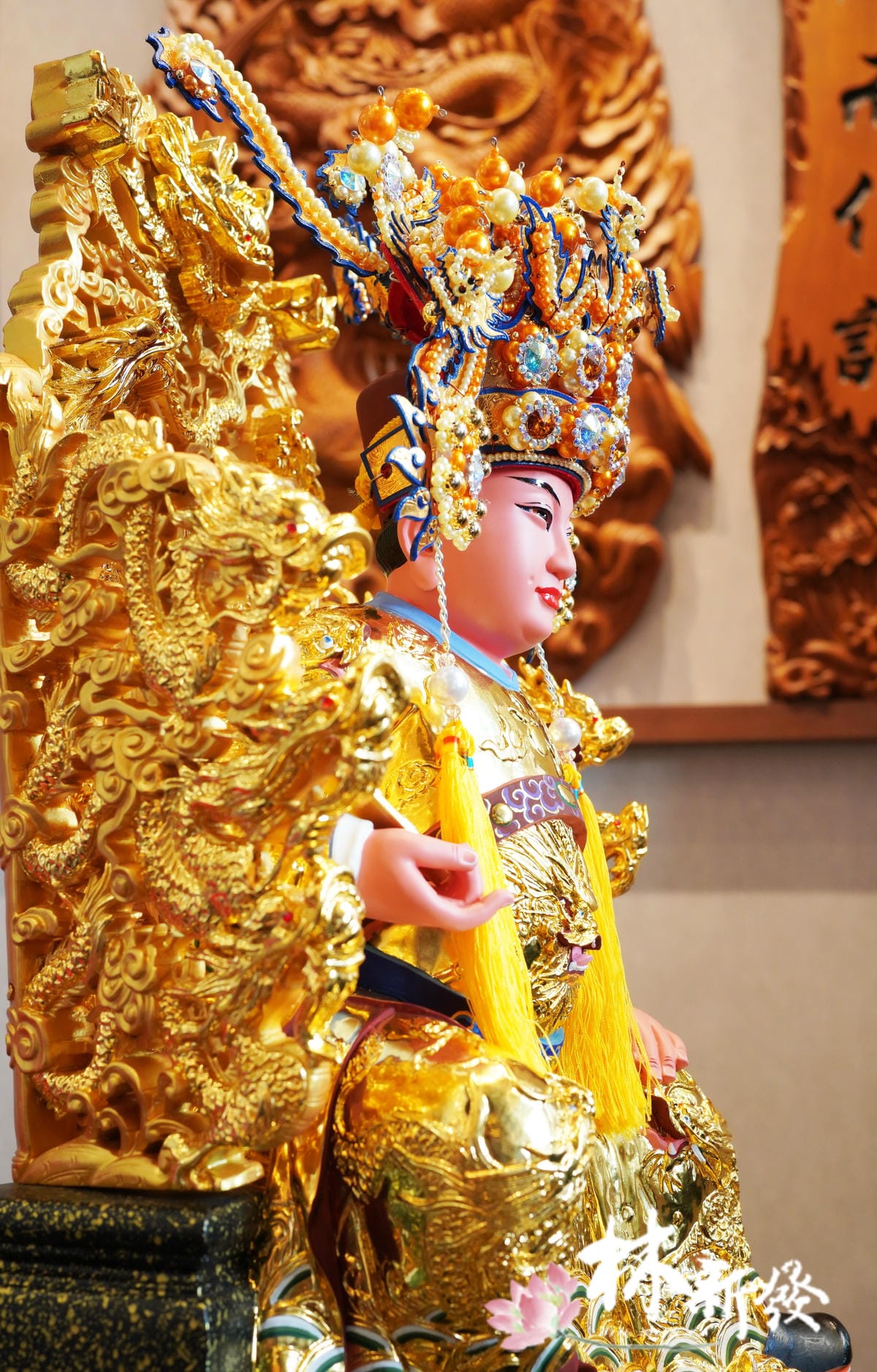 天皇殿下-014.jpg 天皇殿下-014.jpg