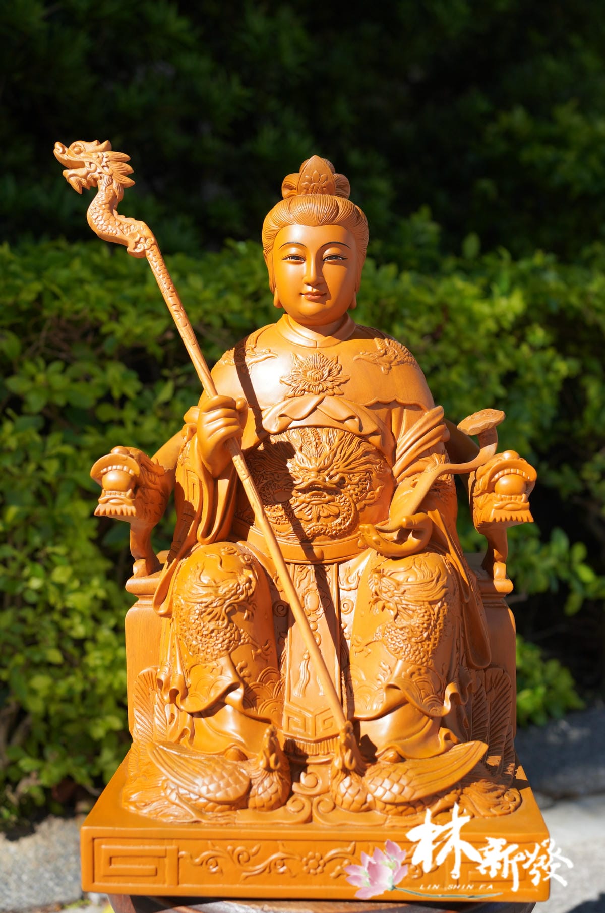 金母娘娘.龍拐如意梢楠尺三2022-002.JPG 金母娘娘.龍拐如意梢楠尺三2022-002.JPG