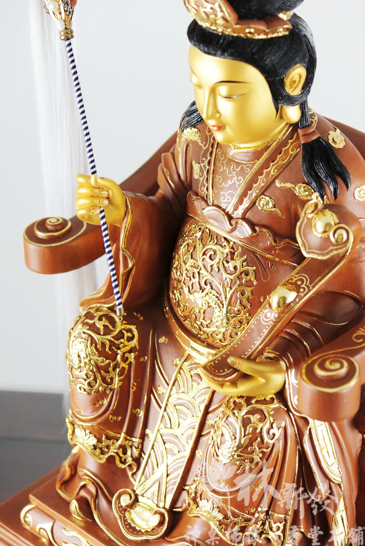 新發神藝-瑤池金母娘娘(金面如意/自在神韻) 新發神藝-瑤池金母娘娘(金面如意/自在神韻)