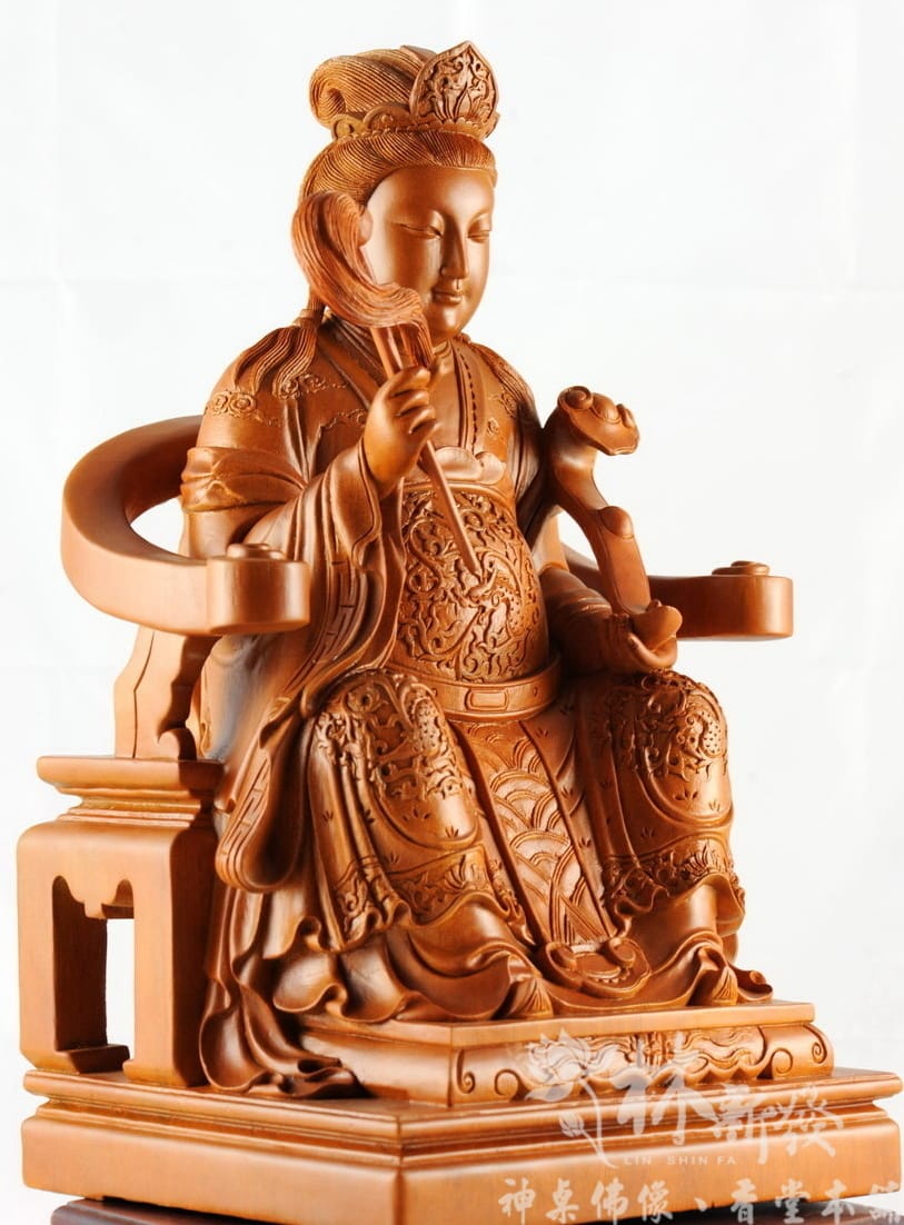 新發神藝-瑤池金母娘娘(金面如意/自在神韻) 新發神藝-瑤池金母娘娘(金面如意/自在神韻)