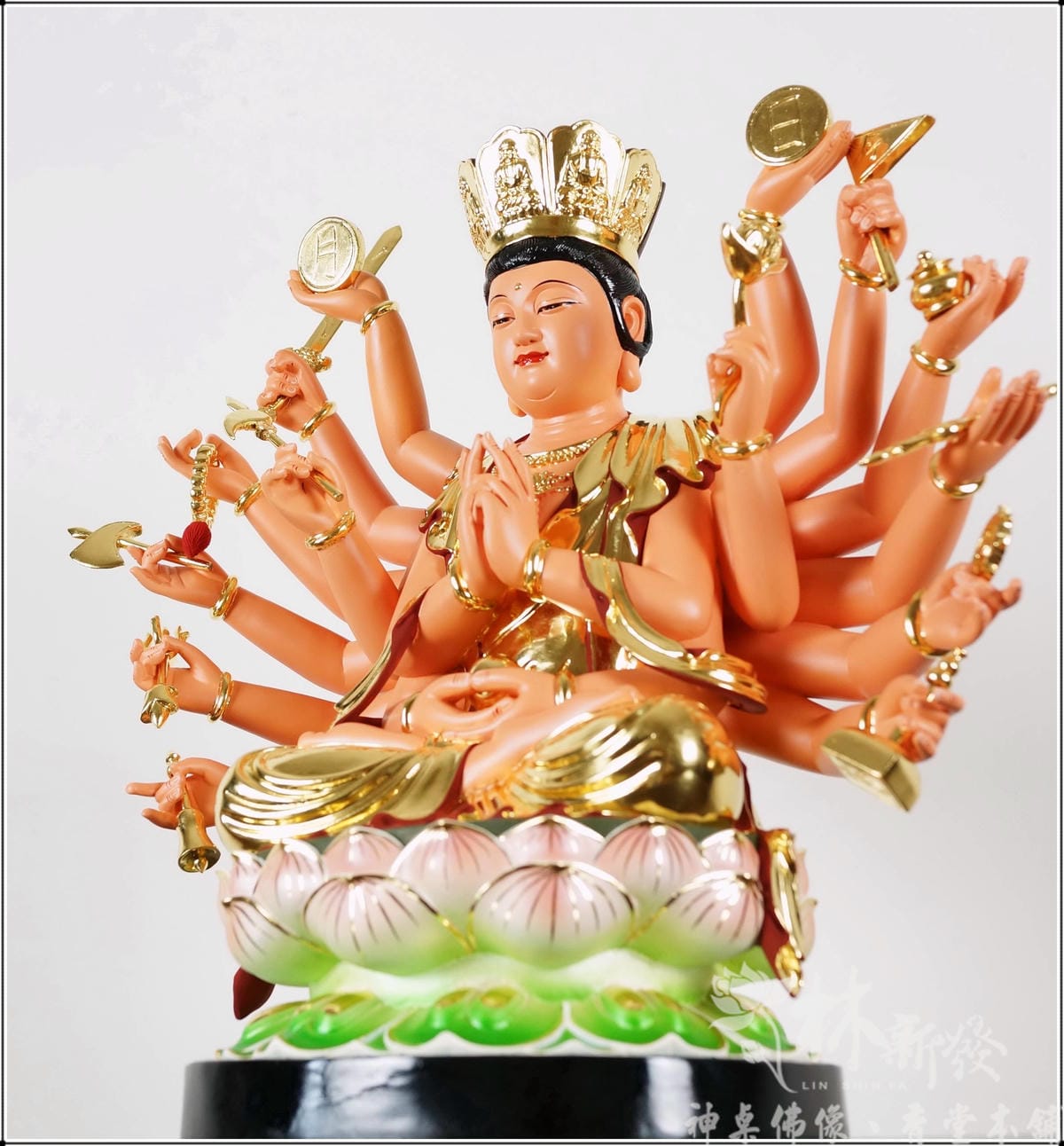 新發神藝-準提佛母（樟木按金作品）