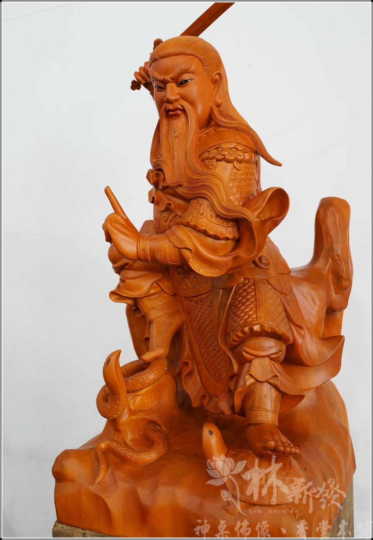 新發神藝-二尺二世代流傳玄天上帝(台灣梢楠/香樟木)