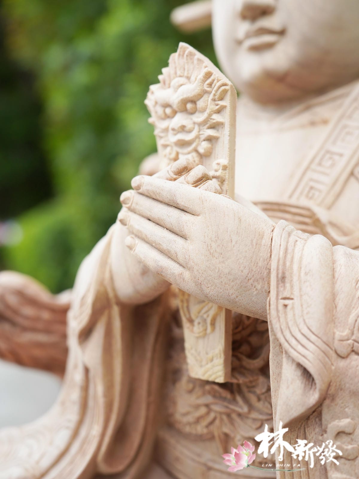 新發神藝-城隍爺．城隍夫人(尺三錦雕朝天．懷抱體)