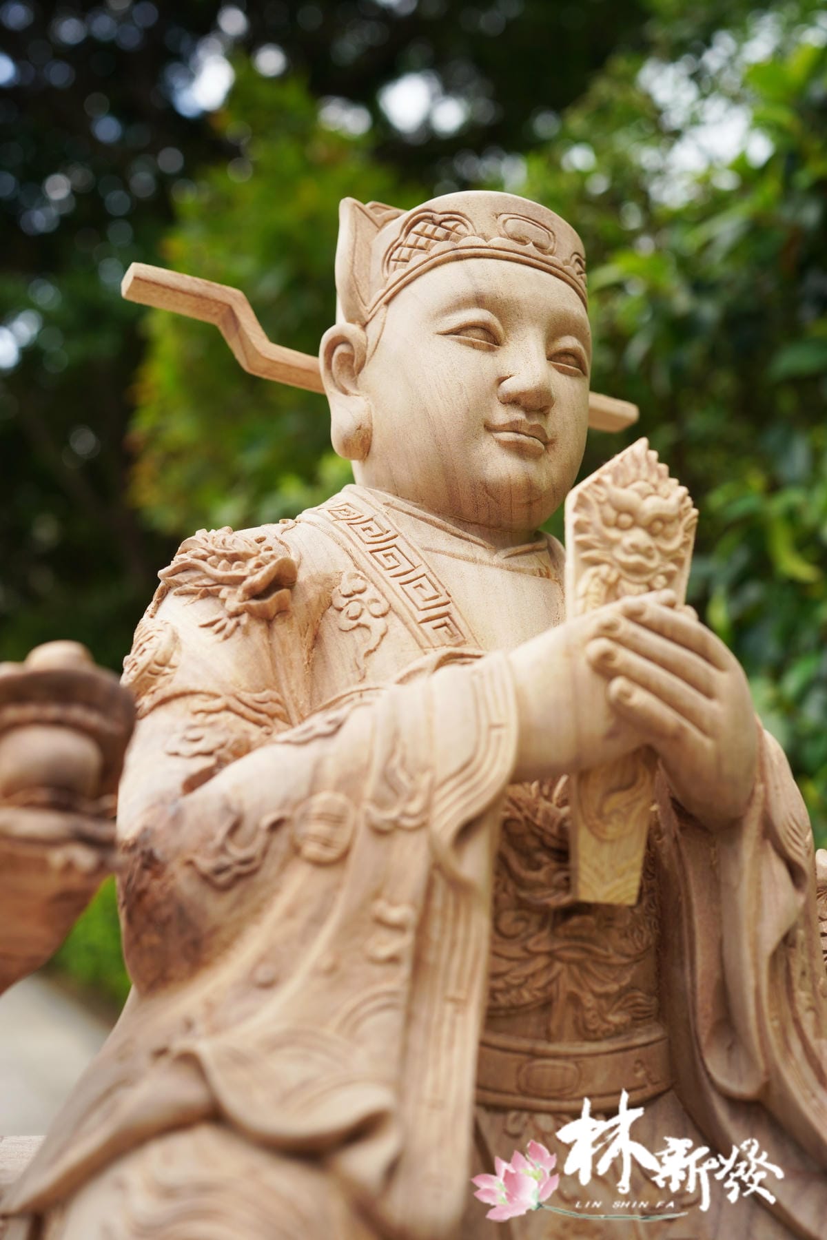 新發神藝-城隍爺．城隍夫人(尺三錦雕朝天．懷抱體)