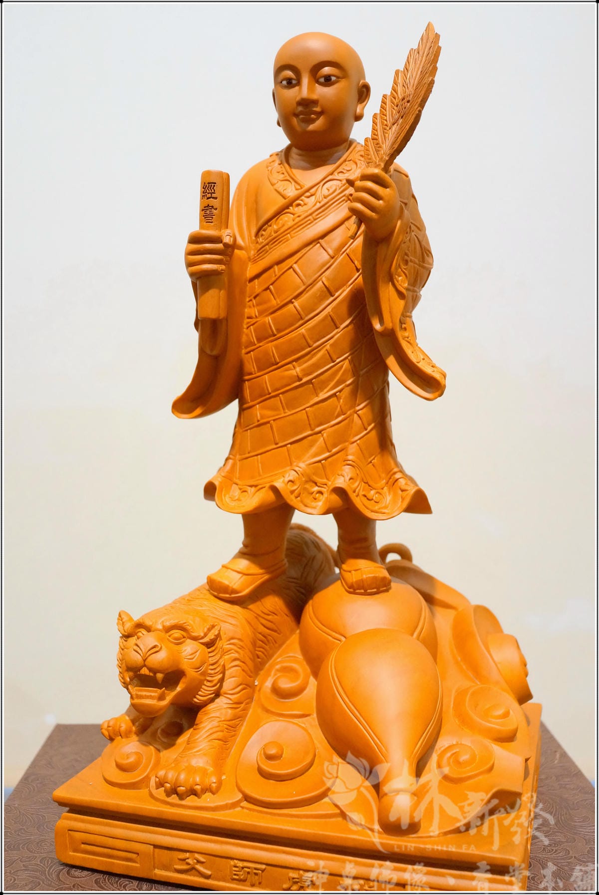 新發神藝-伏虎師父(站體與坐體作品)