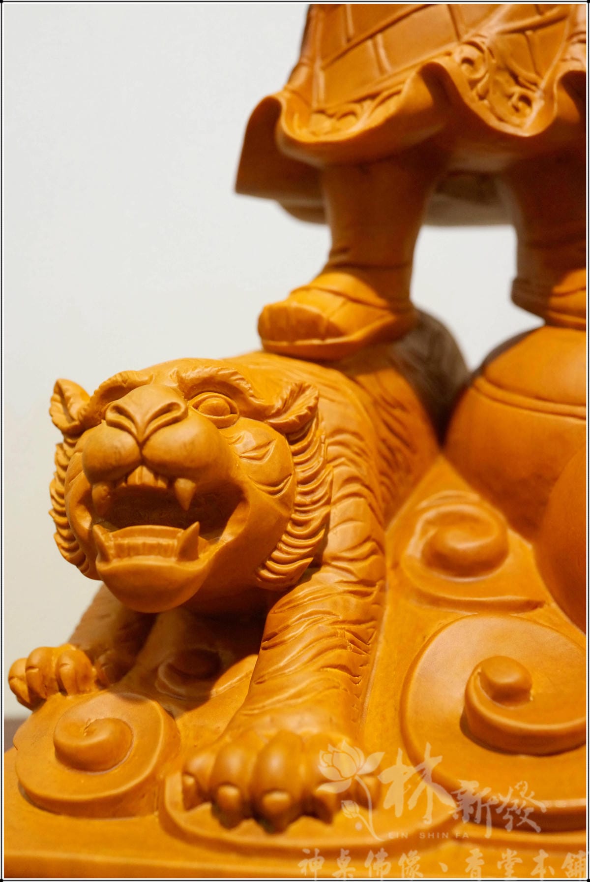 新發神藝-伏虎師父(站體與坐體作品)