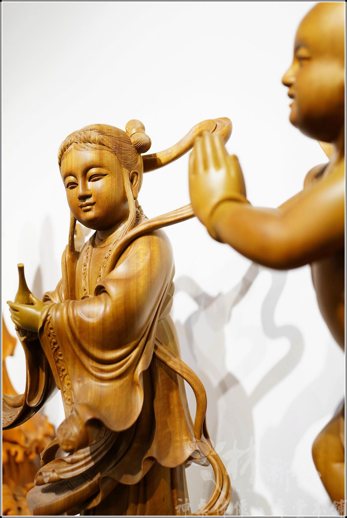 新發神藝-善財童子。龍女仙女(觀音護法水景藝術體) 新發神藝-善財童子。龍女仙女(觀音護法水景藝術體)