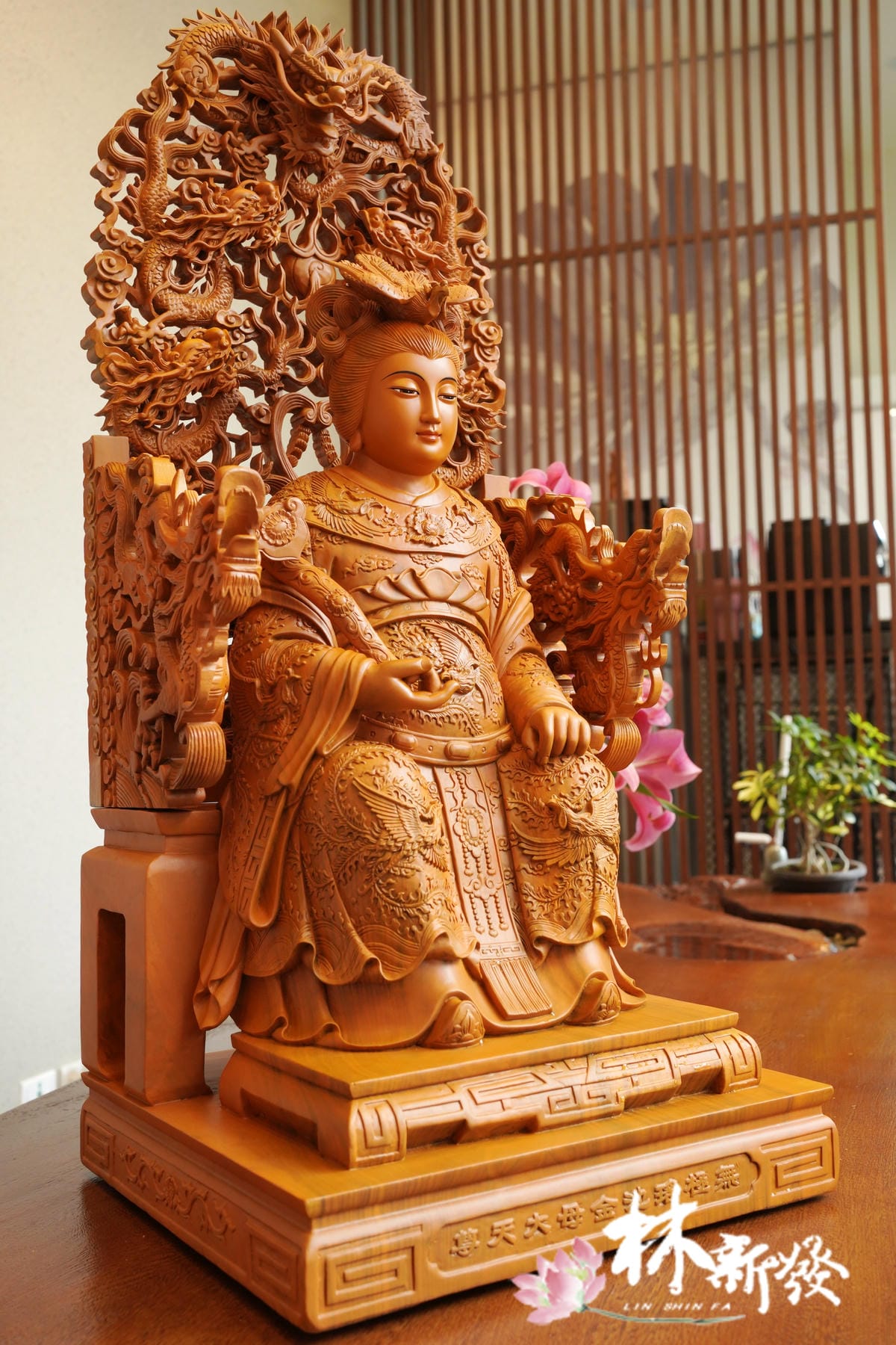 二尺二九龍椅金母娘娘-003.JPG 二尺二九龍椅金母娘娘-003.JPG