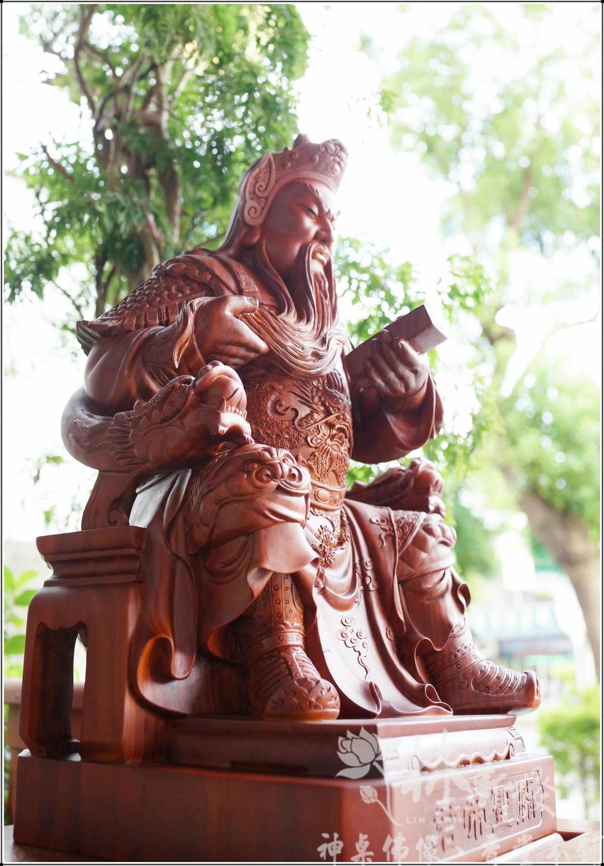 新發神藝-關聖帝君(生意人的財神/恩主公．美洲綠檀木作品)