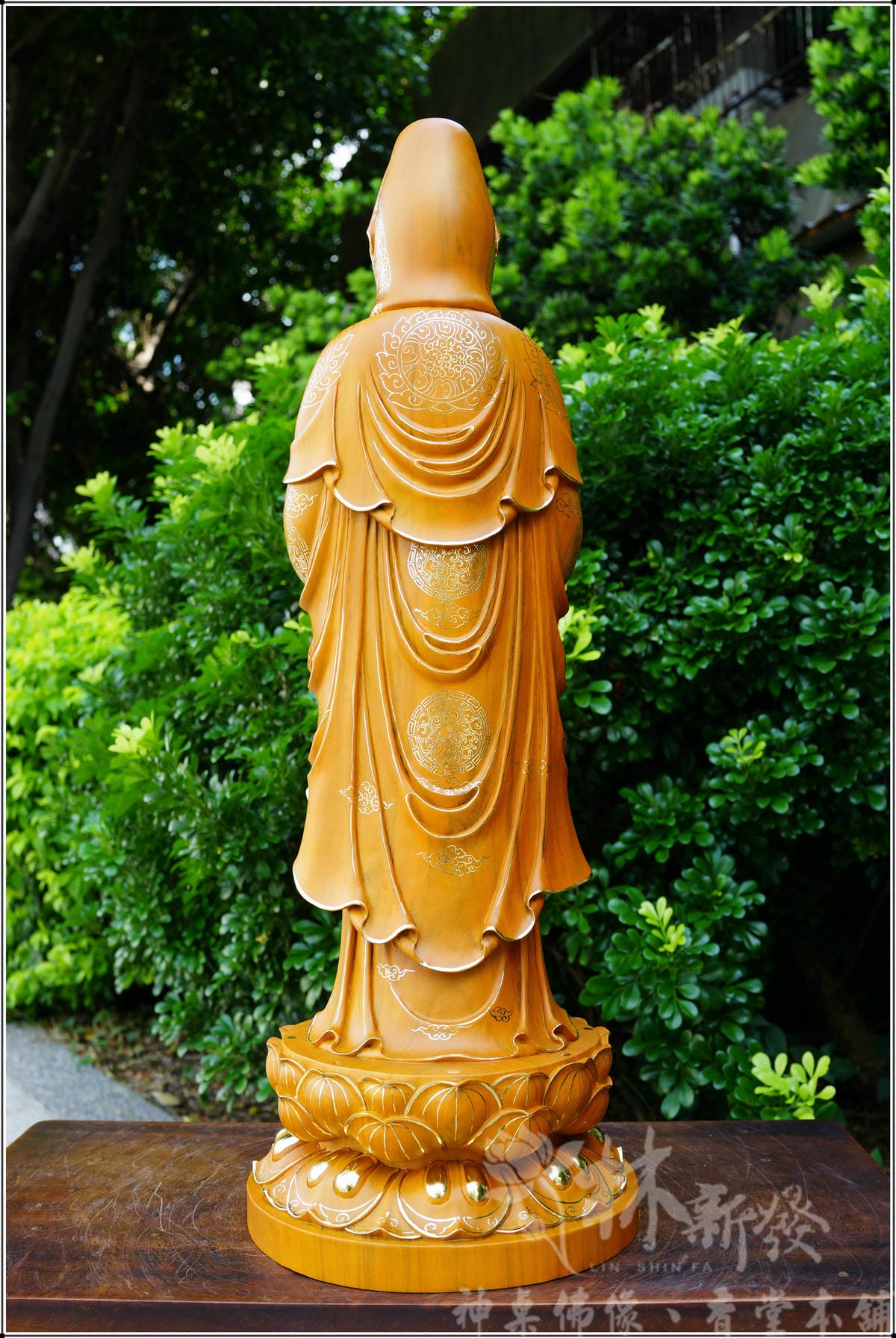 新發神藝-普陀山．南海觀音立像(法輪常轉)