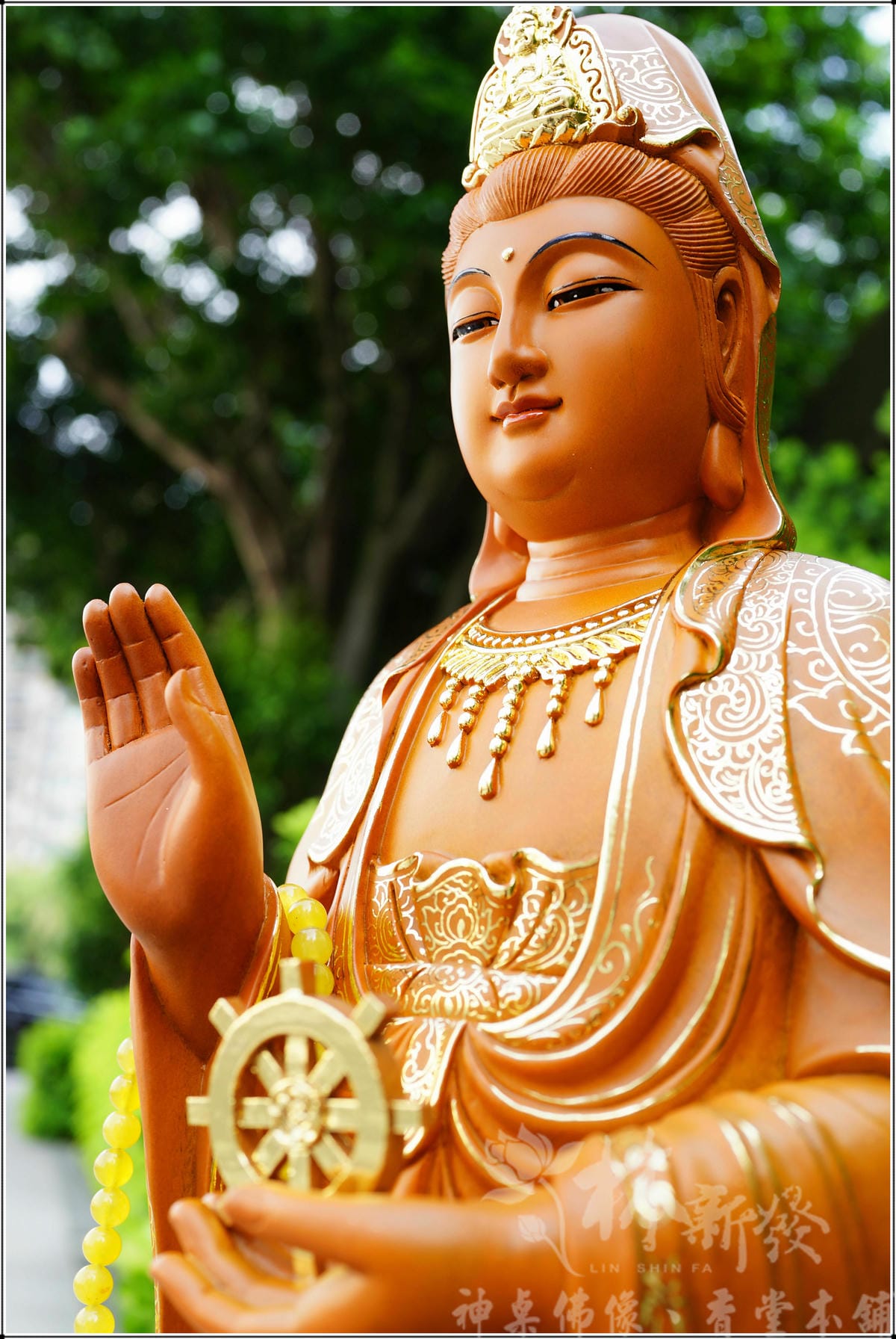 新發神藝-普陀山．南海觀音立像(法輪常轉)