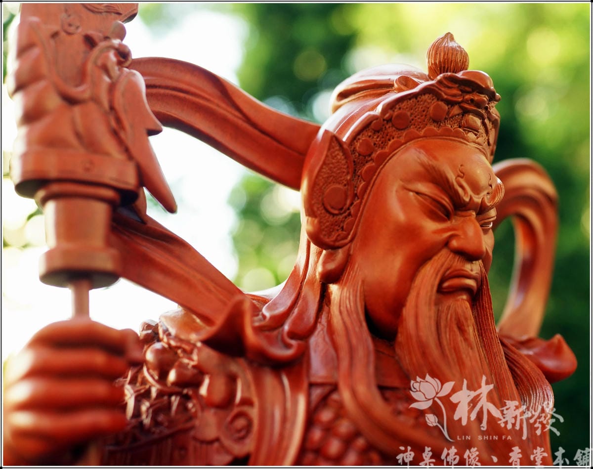新發神藝-武聖關公(尺六紅檀.尺六梢楠藝術體)