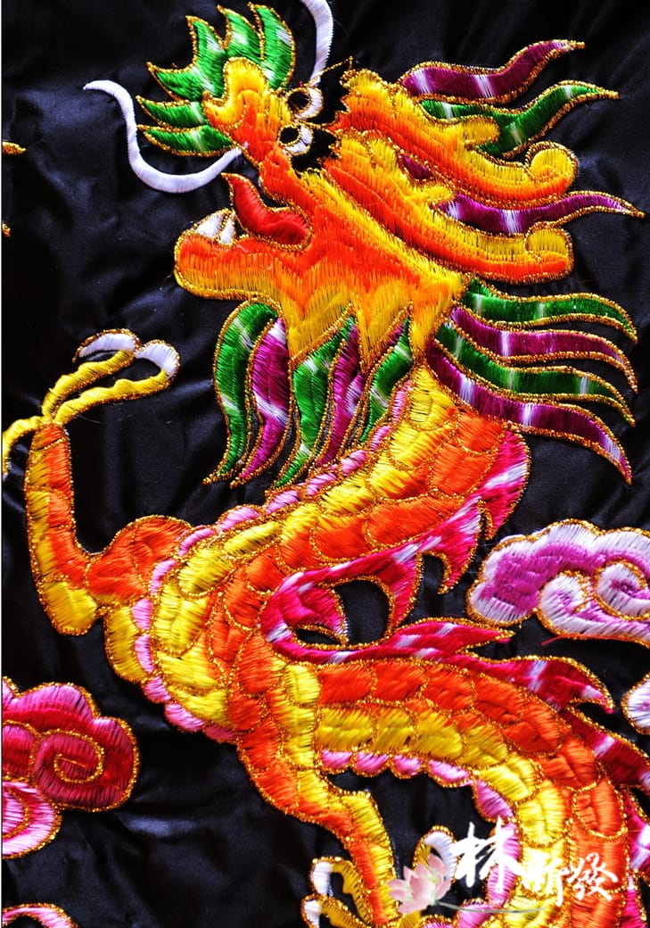 客訂雙龍搶珠旗 (3).jpg