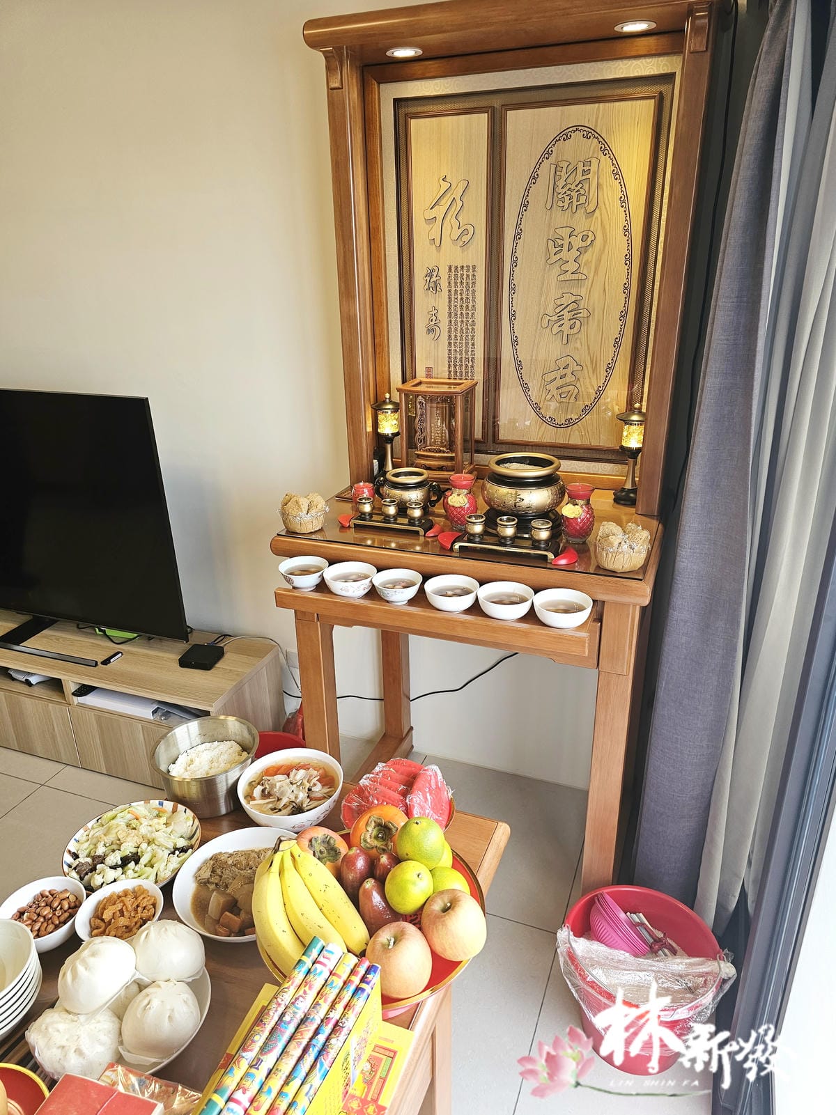 二尺九帝君雕刻的結合 (2).jpg