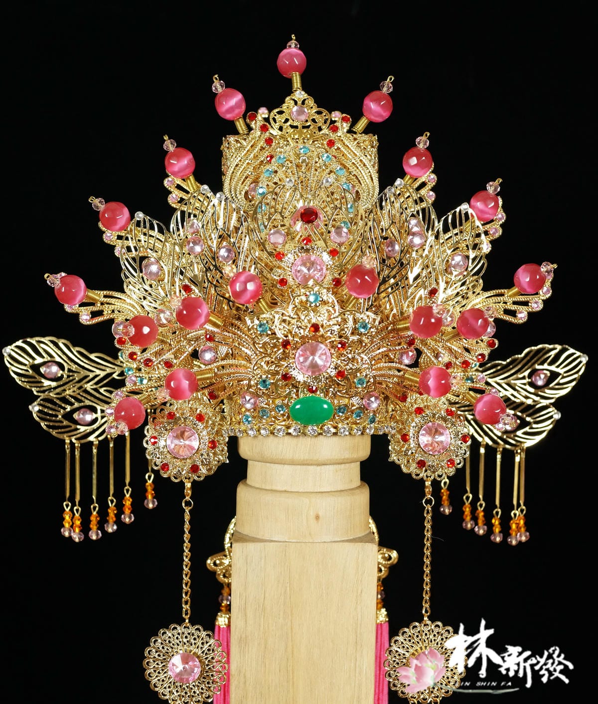 神帽-手工柳絲-土地婆(鳳版財神冠)-002.jpg 神帽-手工柳絲-土地婆(鳳版財神冠)-002.jpg