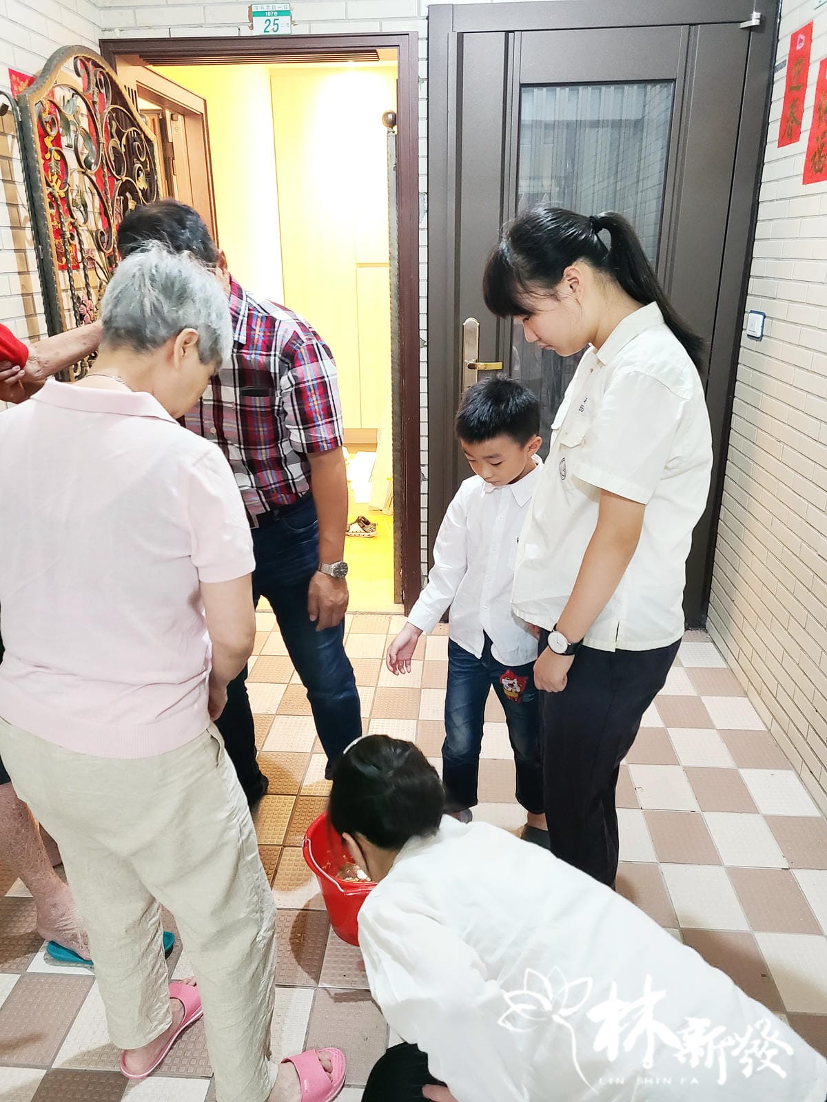 檜木佛櫥，台北maggie_000015.jpg