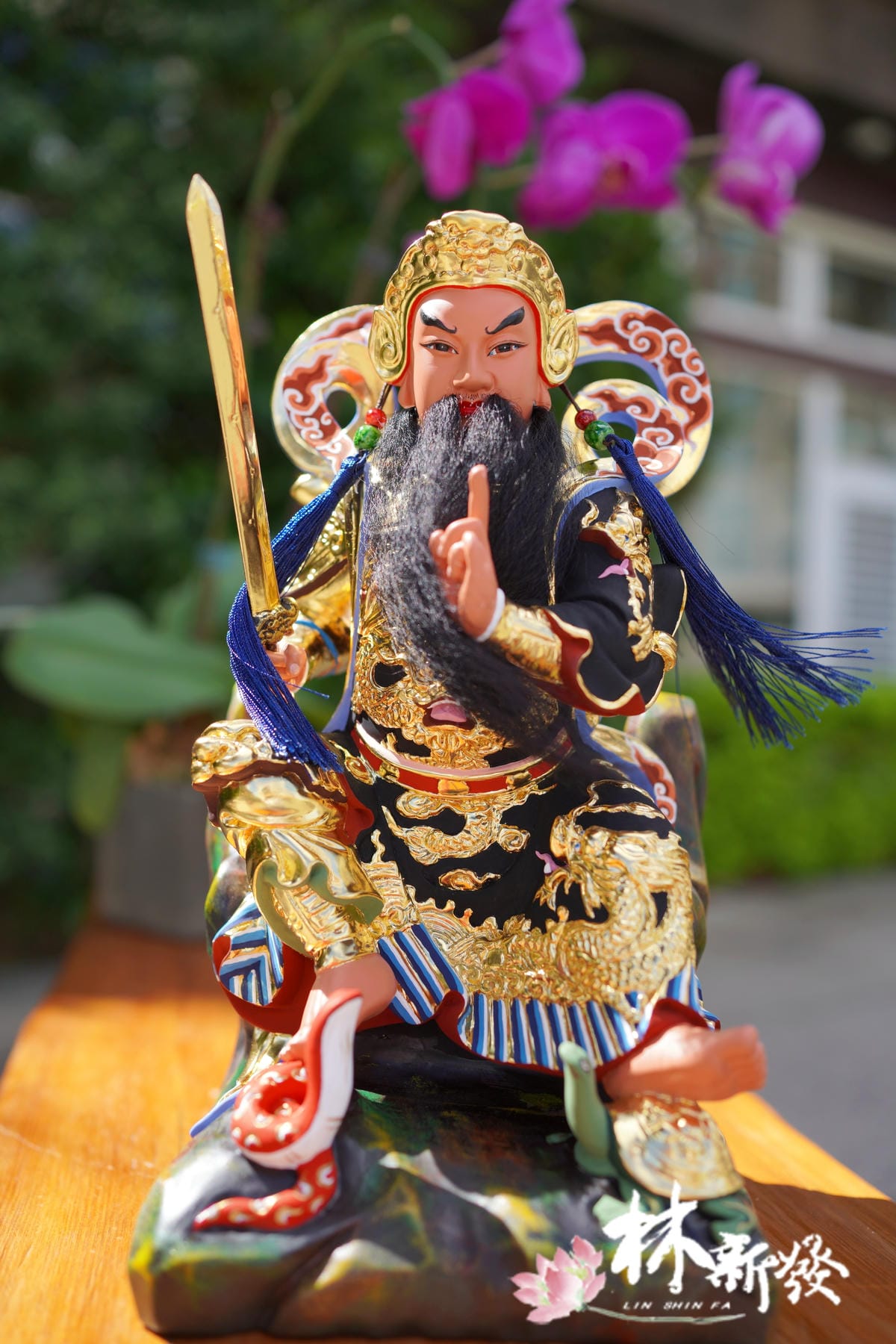 八吋八的上帝公黑龍袍-002.JPG