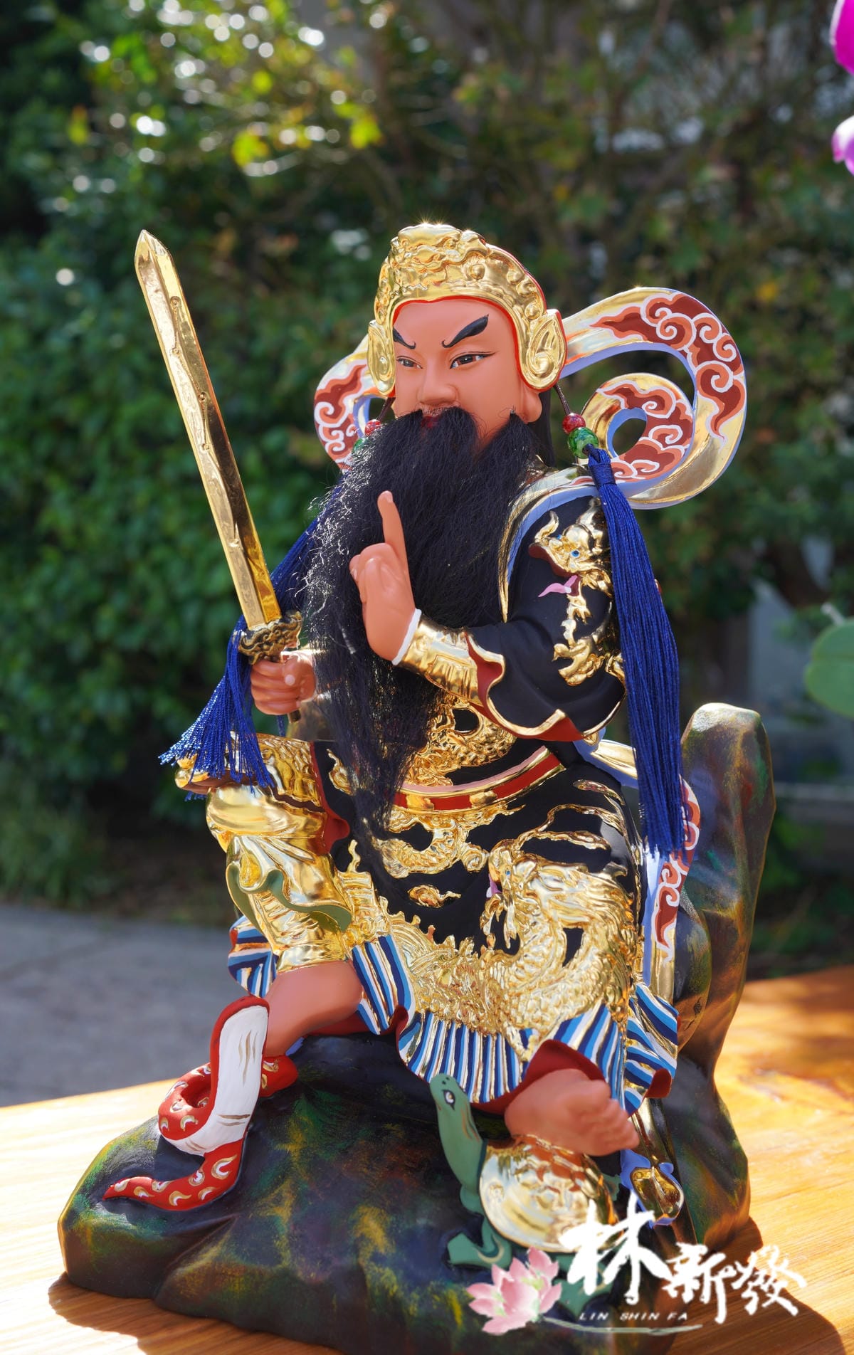 八吋八的上帝公黑龍袍-004.JPG