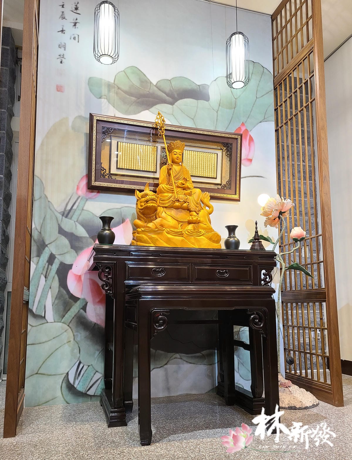 地藏王菩薩神佛藝術（台灣檜木帶騎地聽一體雕刻創作）-90公分