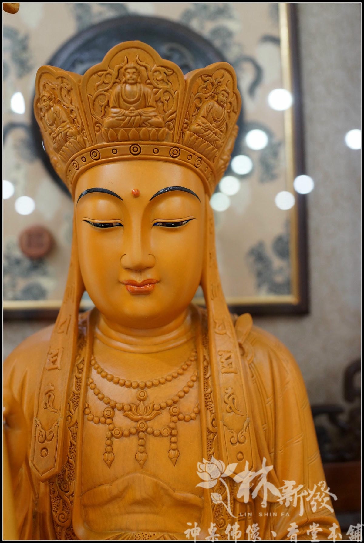 地藏王菩薩神佛藝術（台灣檜木帶騎地聽一體雕刻創作）-90公分