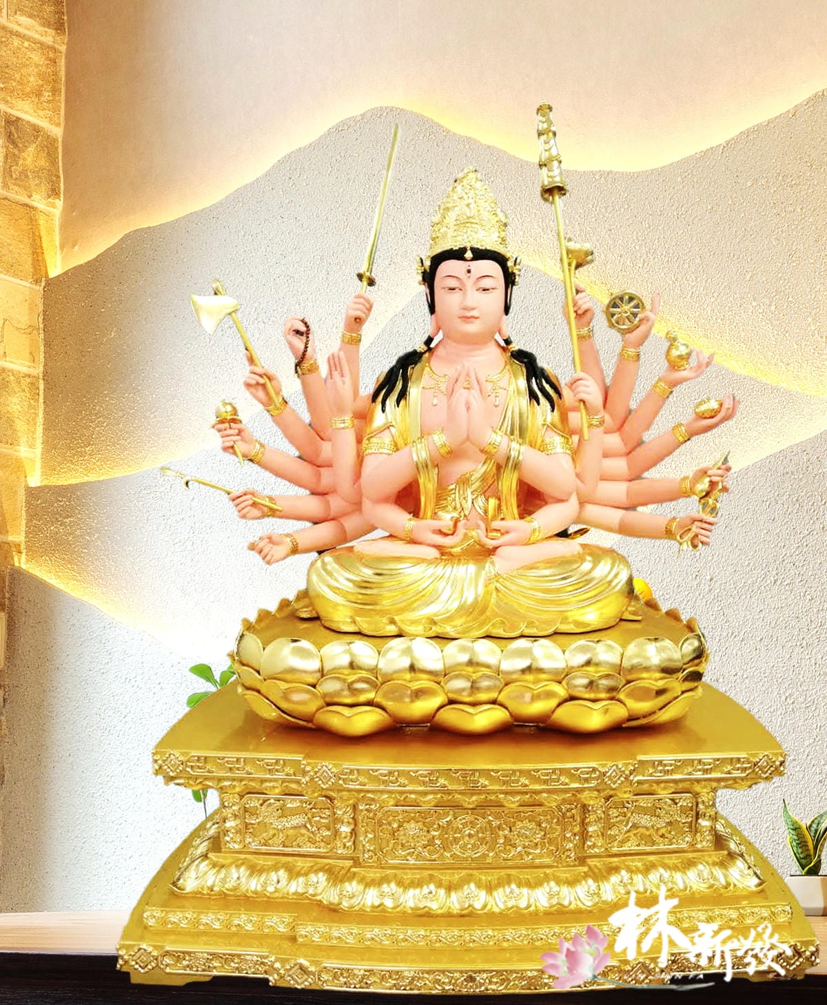 新發神藝-準提佛母．佛之八吉祥(黃金檀二尺二)