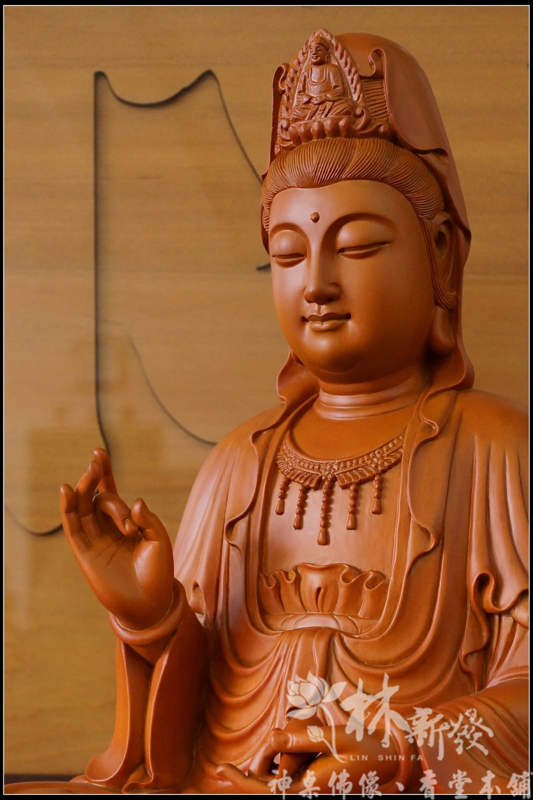 新發神藝-佛法泓光全蓮觀音(原色．按金身．外加五佛冠)