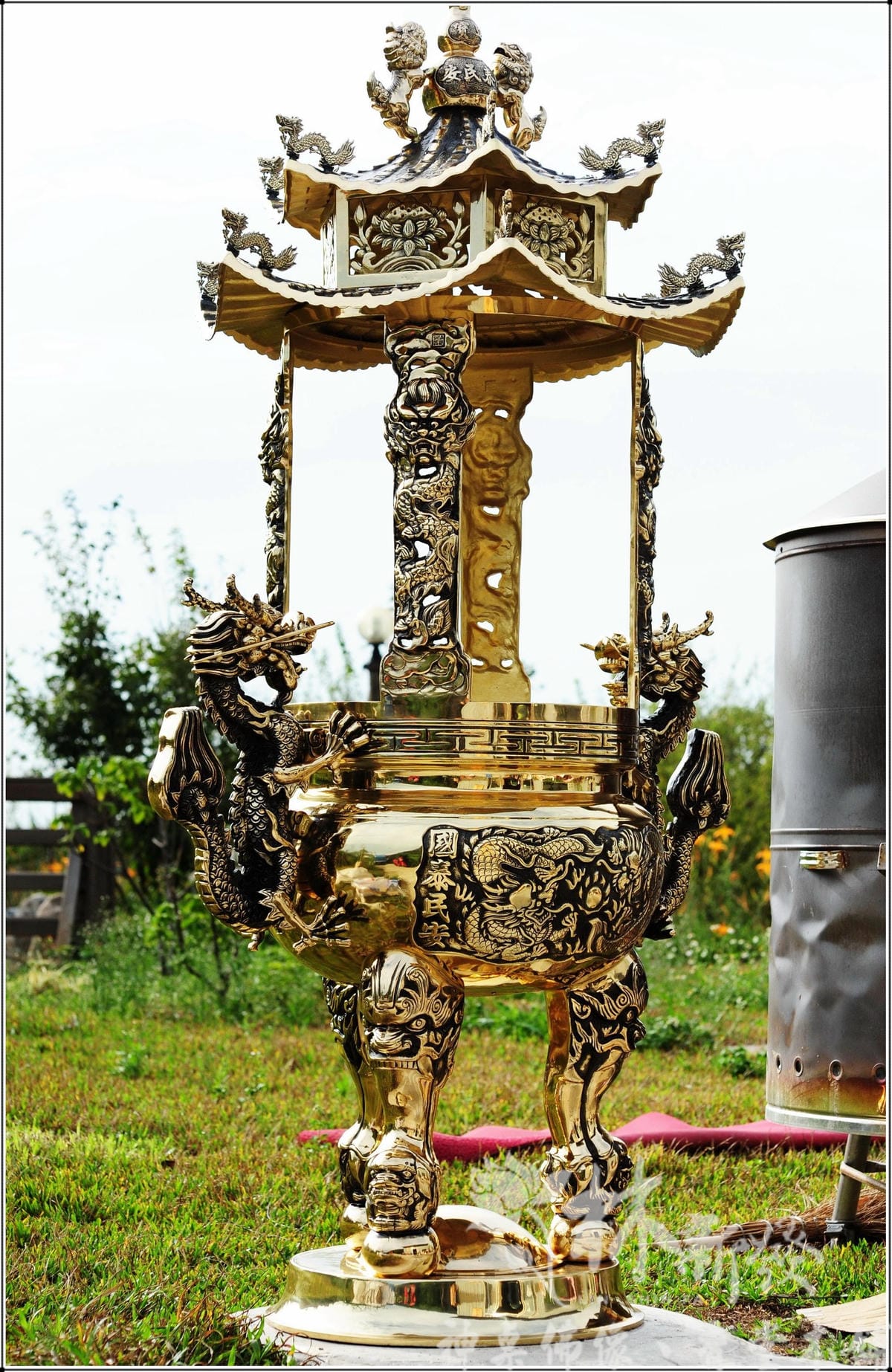 新發天公爐-五爪立體龍爐。雙層屋頂(尺六．二尺．二尺二)