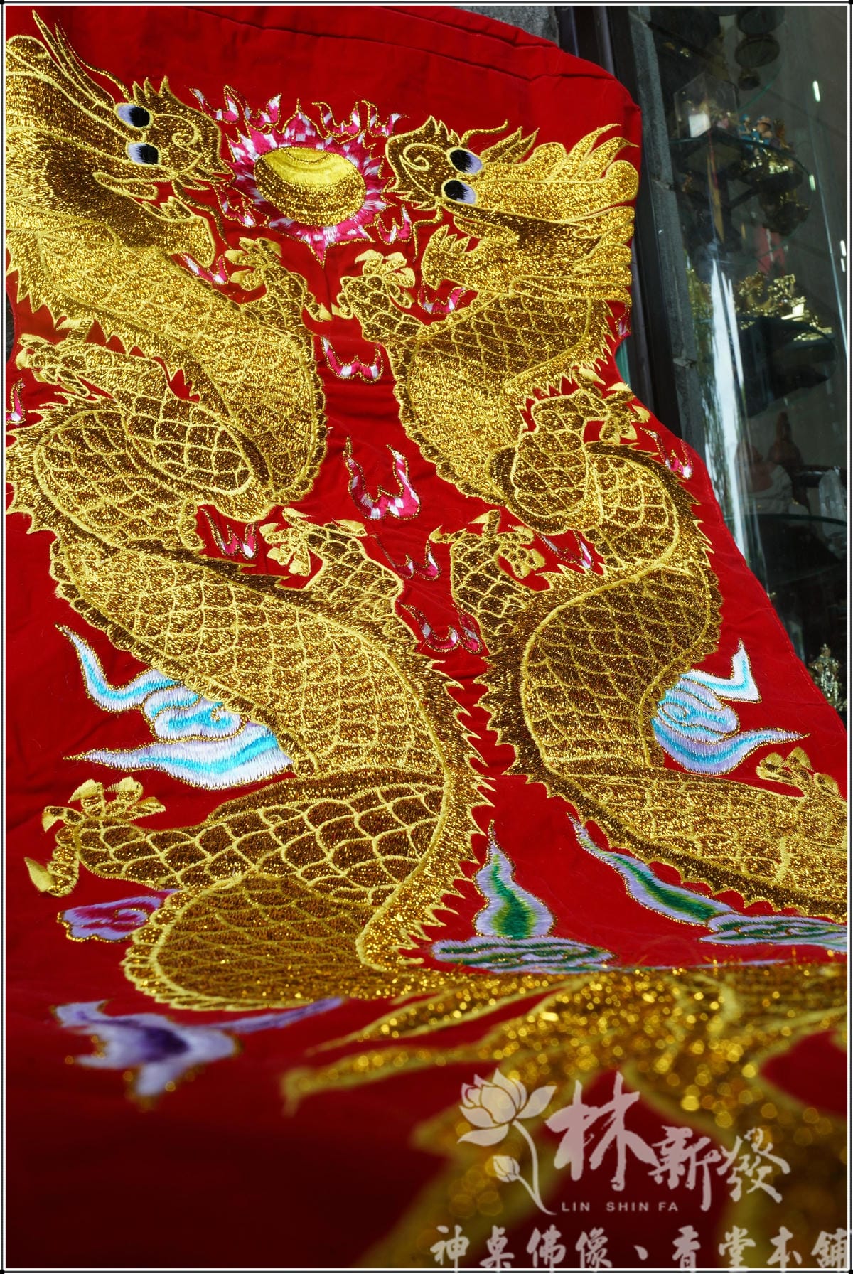 新發神藝-雙龍拱護(客製化椅套坐壂作品)