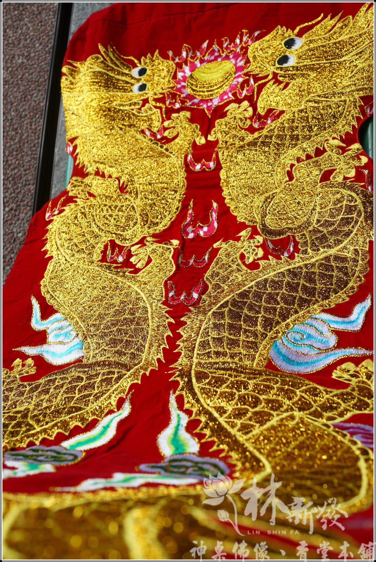 新發神藝-雙龍拱護(客製化椅套坐壂作品)