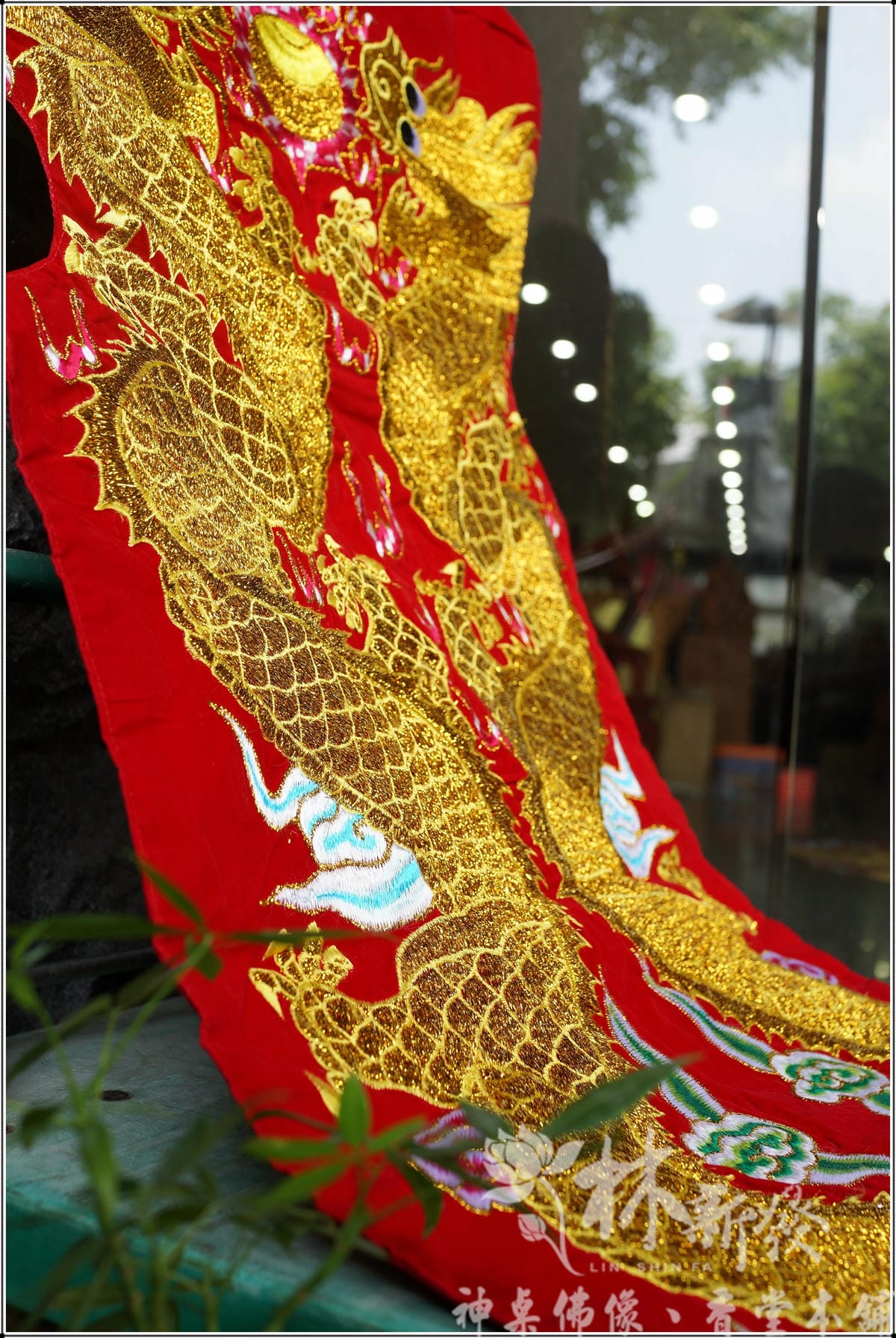新發神藝-雙龍拱護(客製化椅套坐壂作品)