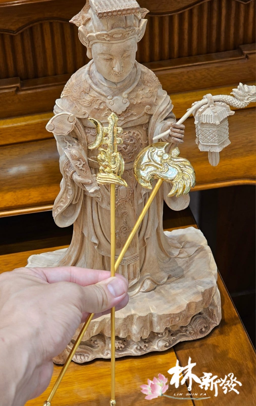 新發神藝木雕法器-日月斧．方天戟(千順法器)