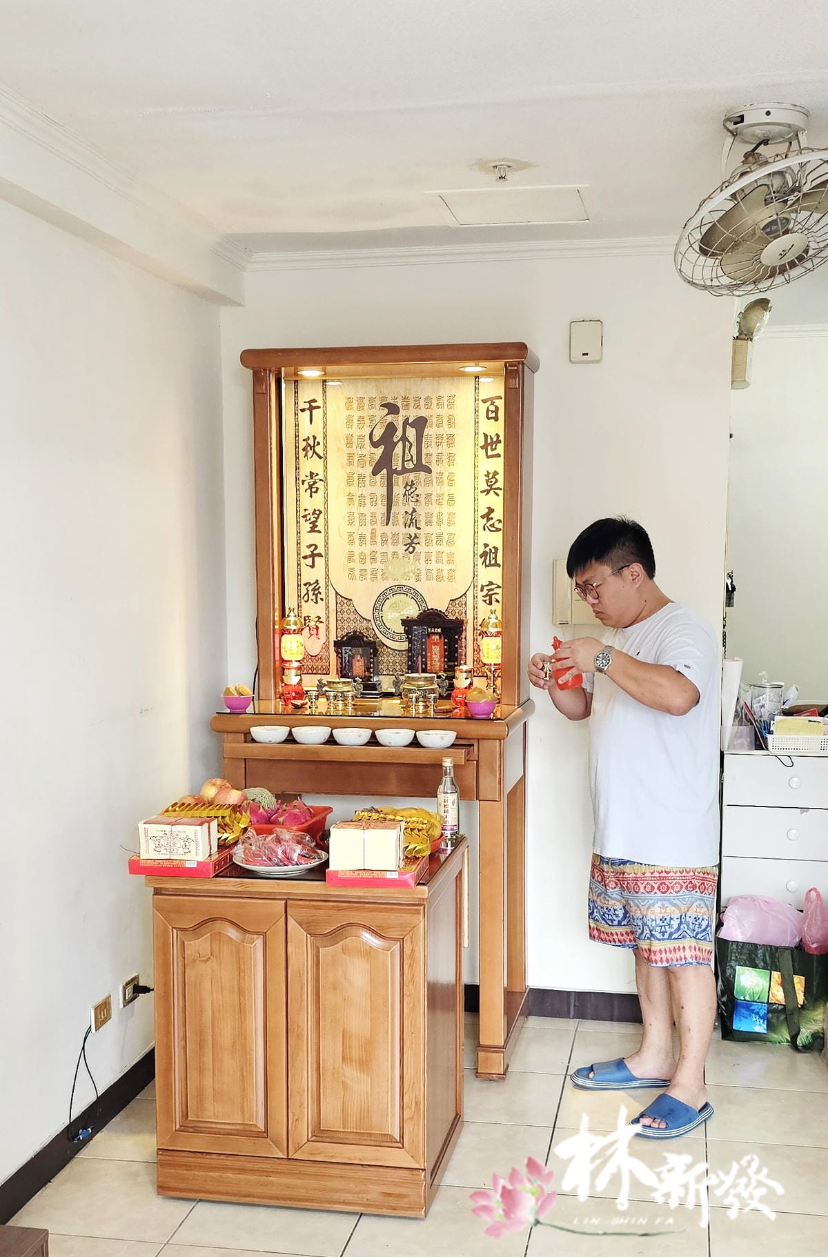 現代風格加輪桌-006.jpg