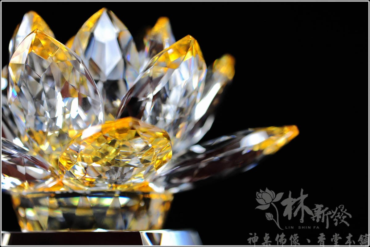新發佛俱-水晶蓮花．舍利塔藝術．七色水晶蓮