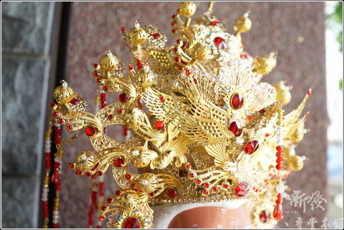 新發神藝-龍拐仙桃體．驪山母娘(橘袍金龍)