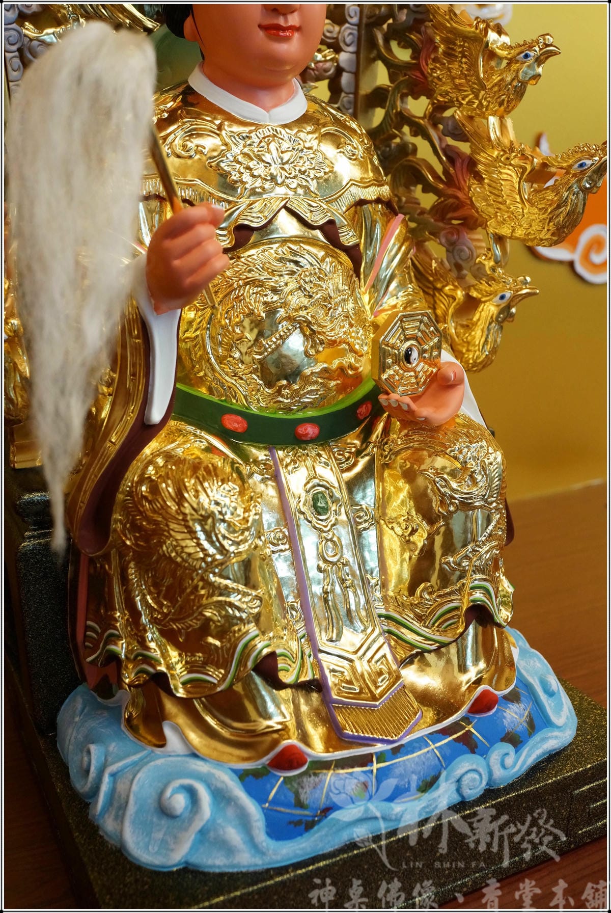 新發神藝-地母娘娘作品(九鳳椅金身)