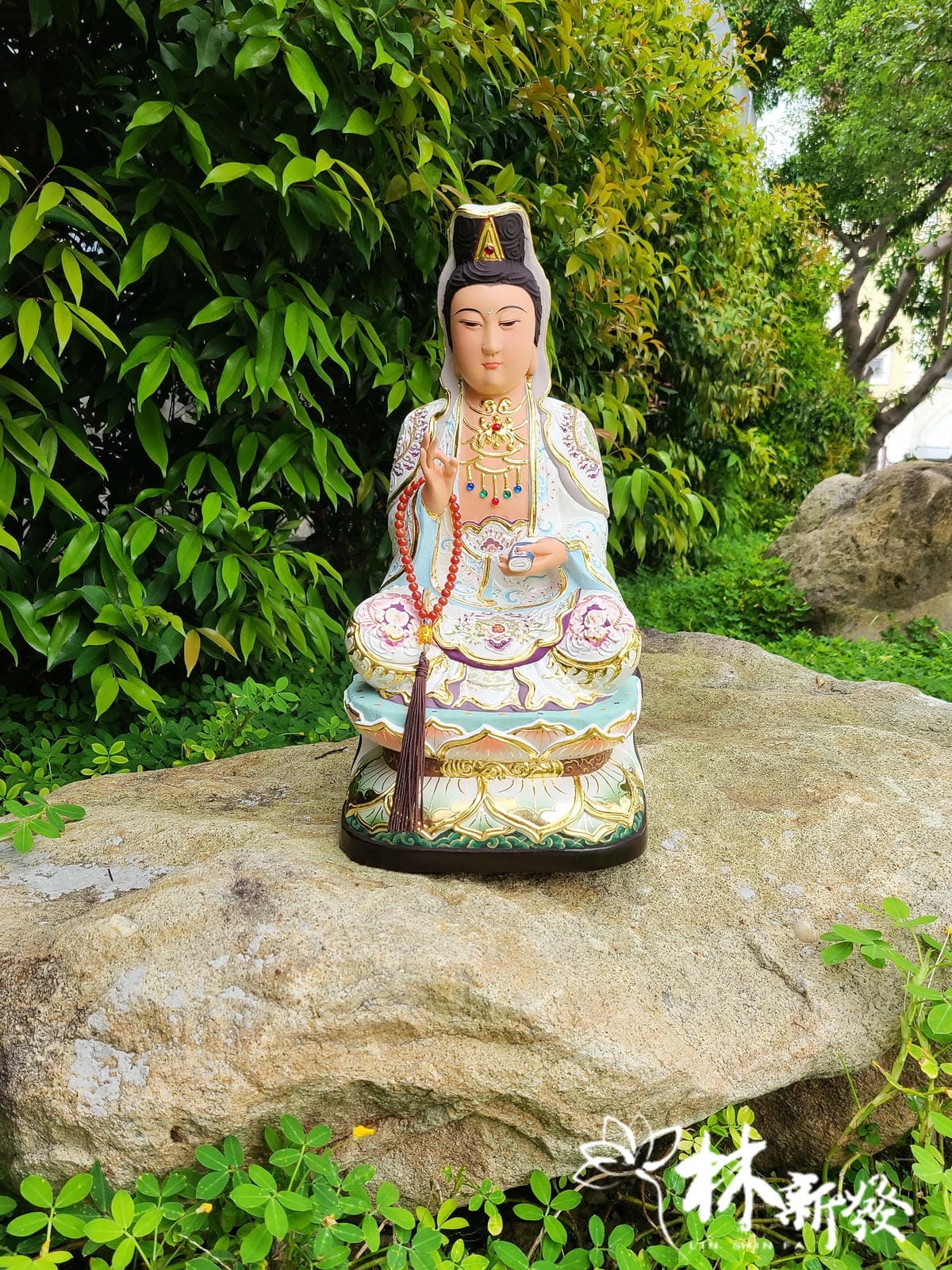 細彩觀音整修作品-005.jpg 細彩觀音整修作品-005.jpg