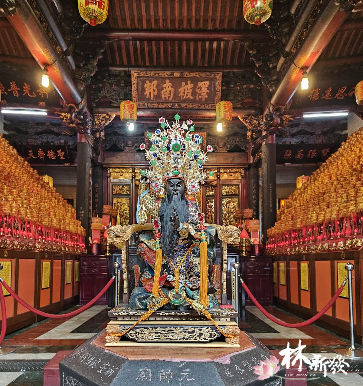 2023年的上帝公南彩加黑檀椅_53.jpg