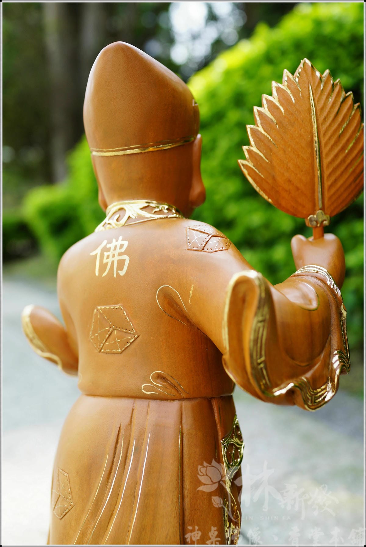 新發神藝-濟公禪師站姿作品(店中的完成展示作品集錦.描金祥雲 新發神藝-濟公禪師站姿作品(店中的完成展示作品集錦.描金祥雲