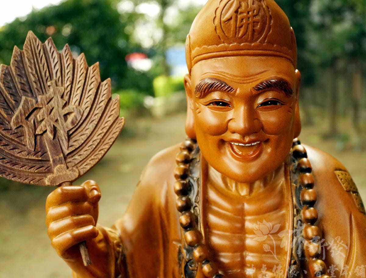 新發神藝-喜樂濟公禪師(描金藝術作品分享．在店中等有緣人)