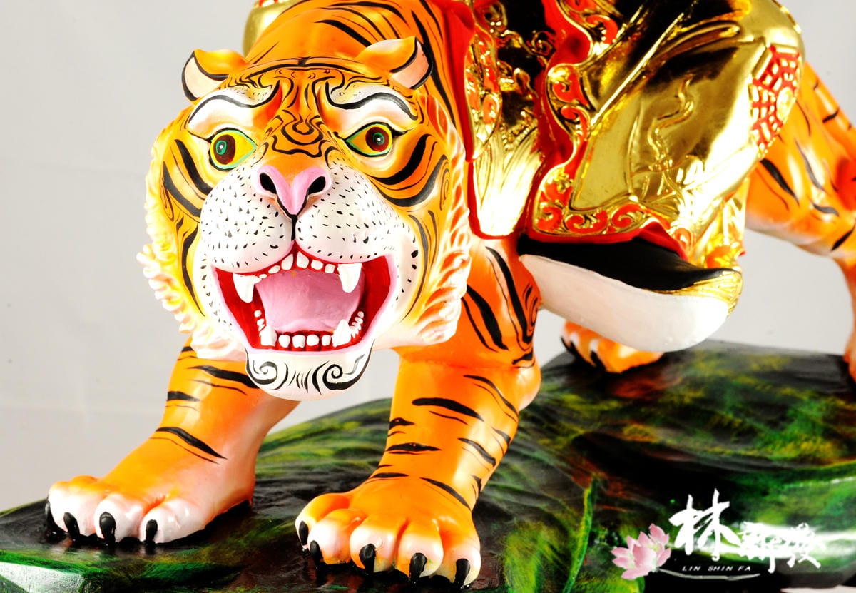 神像-二尺二樟木-帶騎張天師_002.j.jpg